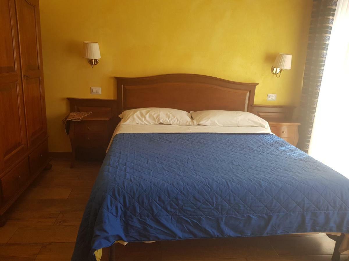 3 Lati Di Pitagora B&B Roma Exterior foto